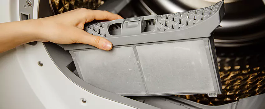 Signs Of A Clogged Dryer Lint Trap in Laurel, Mississippi
